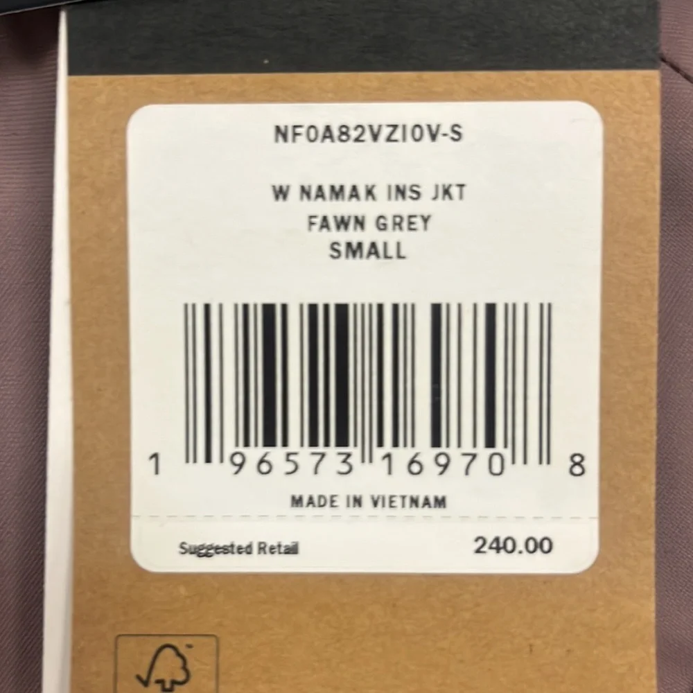 Brand New Women’s North Face Coat - Picture 2 of 2